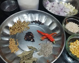 A picture of step 2 of Udupi Style Sambhar.