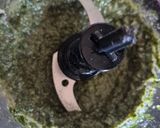 Une image de l'étape 3 de Pesto basilic aux noix.