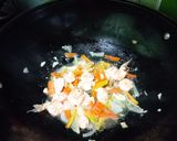 Foto langkah ke 1 dari resep Tom yam udang simpel tidak pedas.