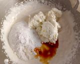 A picture of step 4 of No Bake Strawberry Cheesecake.