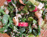 Foto del paso 3 de la receta: Ensalada de espinacas, quinoa y camarones