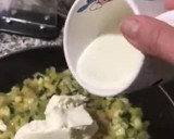Foto del paso 5 de la receta: Gratén de calabacín, pollo y bacon
