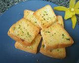A picture of step 6 of Garlic Butter Bread.