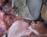 Foto langkah ke 1 dari resep Hati Dan Paru Asam Manis.