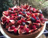 Une image de l'étape 6 de Tarte figues - framboises 🌸.