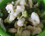 Foto del paso 1 de la receta: Gratinado de brócoli y coliflor