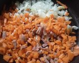 Foto del paso 4 de la receta: Omurice🤔 a mi manera🌰🥕🍳🍚🥓..!