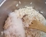 A picture of step 4 of Healthy Puffed rice squares.