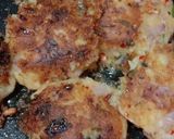 A picture of step 2 of Aloo tikki.