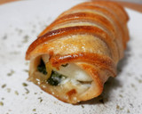 Foto del paso 8 de la receta: Hojaldre de rape con espinacas y cebolla