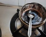 A picture of step 5 of Walnut crunchies cooking with California walnuts.
