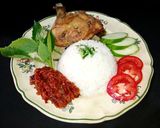 Foto langkah ke 6 dari resep Nasi Ayam Goreng Sambal Bawang Daun Jeruk.