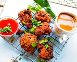 A picture of step 5 of Crispy Black Lentil Fritters (Kali Masoor Dal Wade).