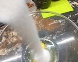 صورة لخطوة 1 من وصفة كيك المحلات بزوج بيضات فقط🥚
