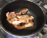 Une image de l'étape 2 de Bouillon de chevreau aux herbes et épices (anti gaspi).