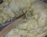 Foto langkah ke 5 dari resep Roti Sobek tanpa ulen/mixer.