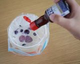 A picture of step 2 of Quick Icecream (no freezer, in 5 min.).