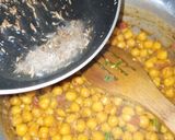 A picture of step 5 of Spicy Chickpeas.