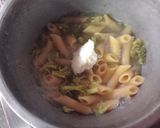 Foto del paso 3 de la receta: Fideos con brócoli 🥦 todo en uno