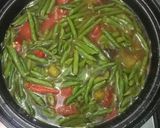 Foto langkah ke 4 dari resep Asem-asem Daging Sapi & Kacang Panjang.