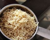 A picture of step 4 of Sev Murmura Chikki.
