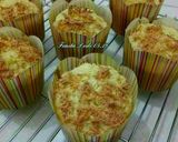 Foto langkah ke 6 dari resep Cheese Custard Muffin.