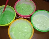 Foto langkah ke 3 dari resep Bolu Kukus Pandan Ombre.