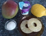 Foto del paso 1 de la receta: Smoothie de mango y piña