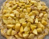 Une image de l'étape 4 de Tarte aux pommes /amandes.