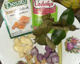 Foto langkah ke 1 dari resep Soto Ayam Kuah Bening.