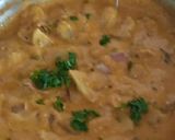 A picture of step 7 of Dhaba Style Mushroom Do Pyaza (Mushroom Onion Cream Curry).