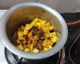 लाल भोपळा (Lal Bhopla Recipe In Marathi) रेसिपी स्टेप 1 फोटो