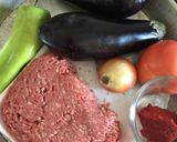 A picture of step 1 of Karniyarik (Stuffed eggplant).
