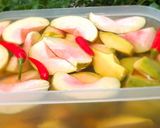 Hình bước làm 2 của món Cóc ổi ngâm