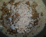 Foto del paso 1 de la receta: Pan casero de pipas y sésamo en olla GM G