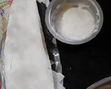 A picture of step 2 of Chicken Keema samosa.