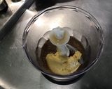 Une image de l'étape 2 de Sauce salade à la moutarde, persil et deux vinaigres.