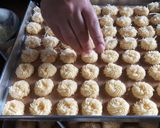 Foto langkah ke 6 dari resep Sagu keju lumer dan ngeprul.