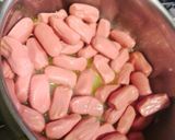 Foto del paso 1 de la receta: Mini salchichas al vino 🍾
