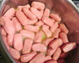 Foto del paso 1 de la receta: Mini salchichas al vino 🍾