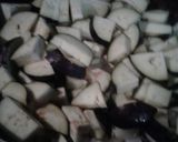 Foto del paso 2 de la receta: Berenjenas salteadas con cebolla