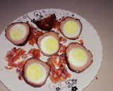 A picture of step 2 of Scotch eggs.