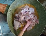 Foto langkah ke 2 dari resep Ayam bumbu kuning + pete.