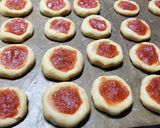 Foto del paso 3 de la receta: Ojitos, pepas de membrillo sin gluten