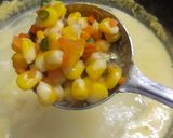A picture of step 4 of Sweet corn soup.