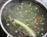 A picture of step 1 of Chicken and Peas Croquettes.