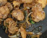 Foto langkah ke 5 dari resep Ayam goreng Mentega.
