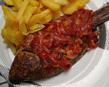 A picture of step 3 of Grilled fish with chips.