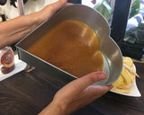 Foto del paso 2 de la receta: Torta invertida de manzana y duraznos en almíbar