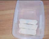 A picture of step 5 of Chicken vegetable spring rolls.